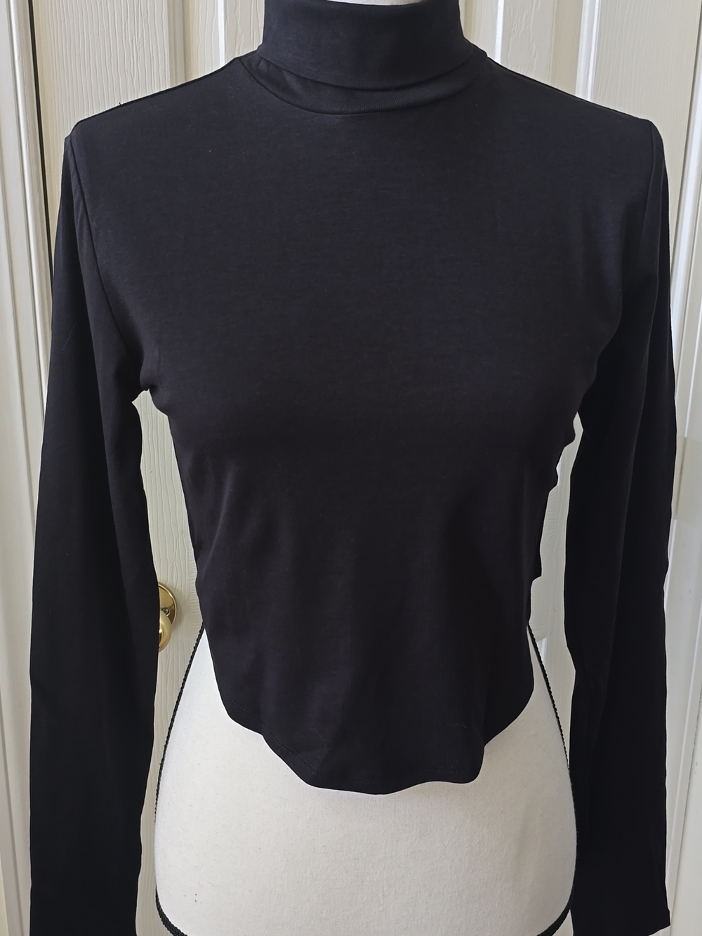 FOREVER 21 WOMEN'S JUNIOR BLACK TURTLENECK TOP SIZE XL